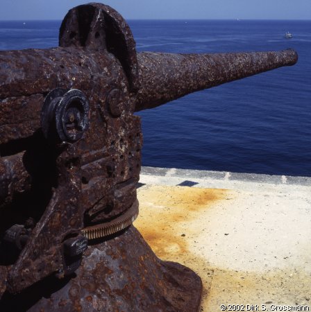 Cannon on Castillo Morro (Click for next image)