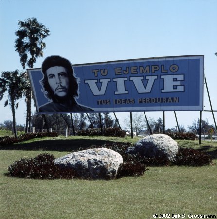 Ché Guevara: Your Example Lives (Click for next image)