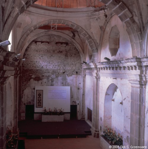 Las Capuchinas Church Interior (Click for next image)