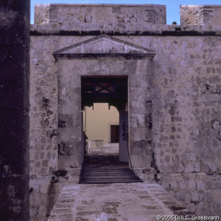 Entry to the Fortress (Click for next image)