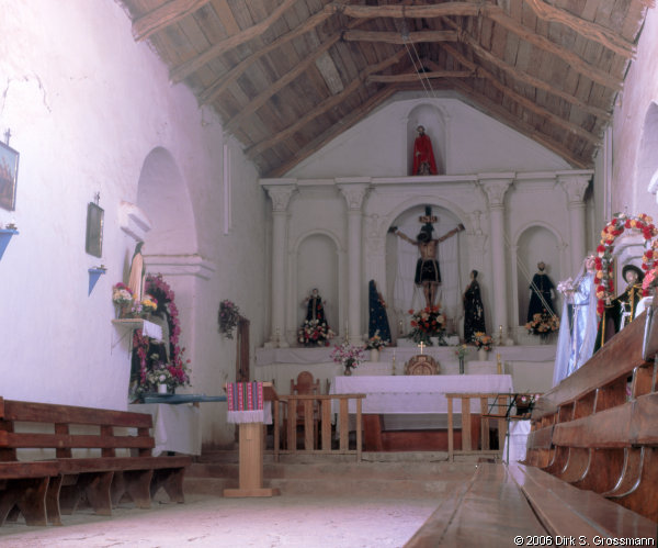 Chiu Chiu Church Interior (Click for next image)