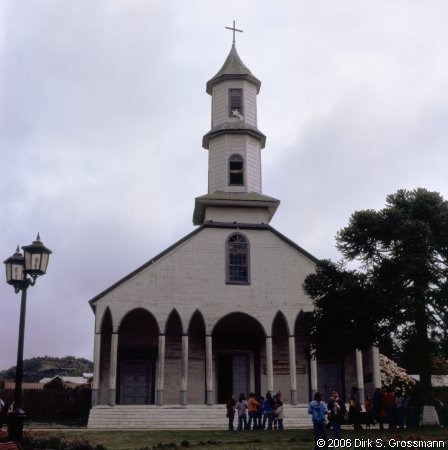 Iglesia de Dalcahue (Click for next image)