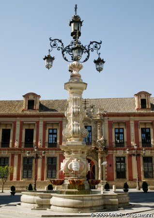 Palacio Arzobispal (Click for next image)
