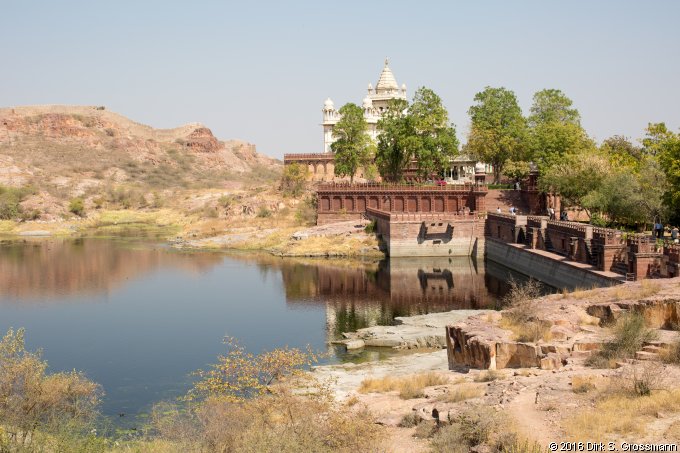 Jaswant Thada (Click for next image)