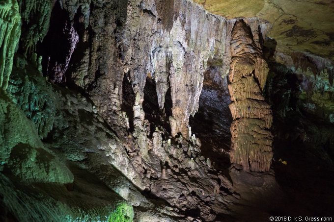 Grotte di Castelcivita (Click for next group)