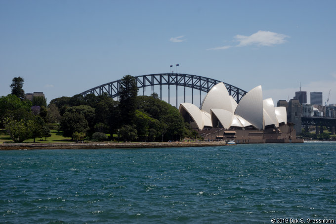 Sydney Opera House and Harbour Bridge (Click for next group)